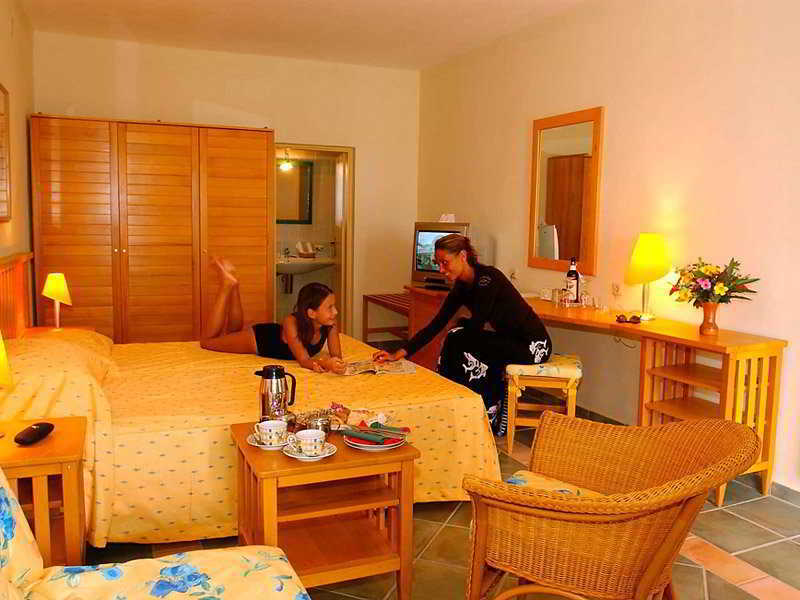 Sunbeach Hotel & Resort Bakau Экстерьер фото