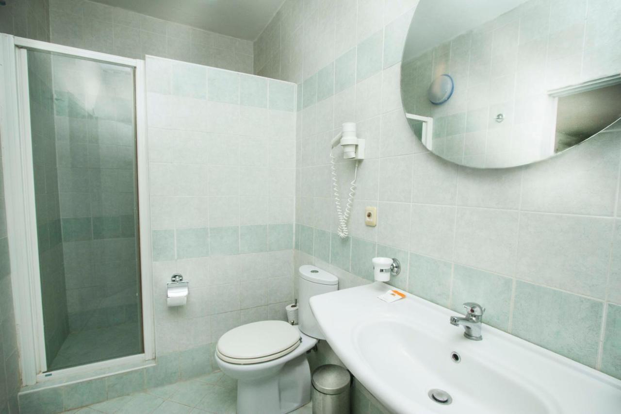 Sunbeach Hotel & Resort Bakau Экстерьер фото